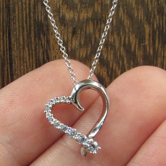 Jewelry - 18" Sterling Cubic Zirconia Diamond Heart Necklace